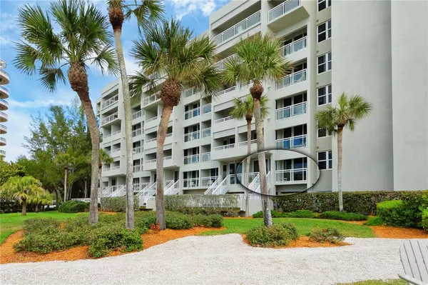 Longboat Key, FL 34228,240 SANDS POINT RD #4407