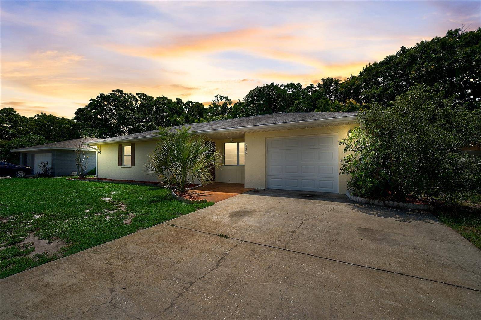 Bradenton, FL 34209,5805 3RD AVE W
