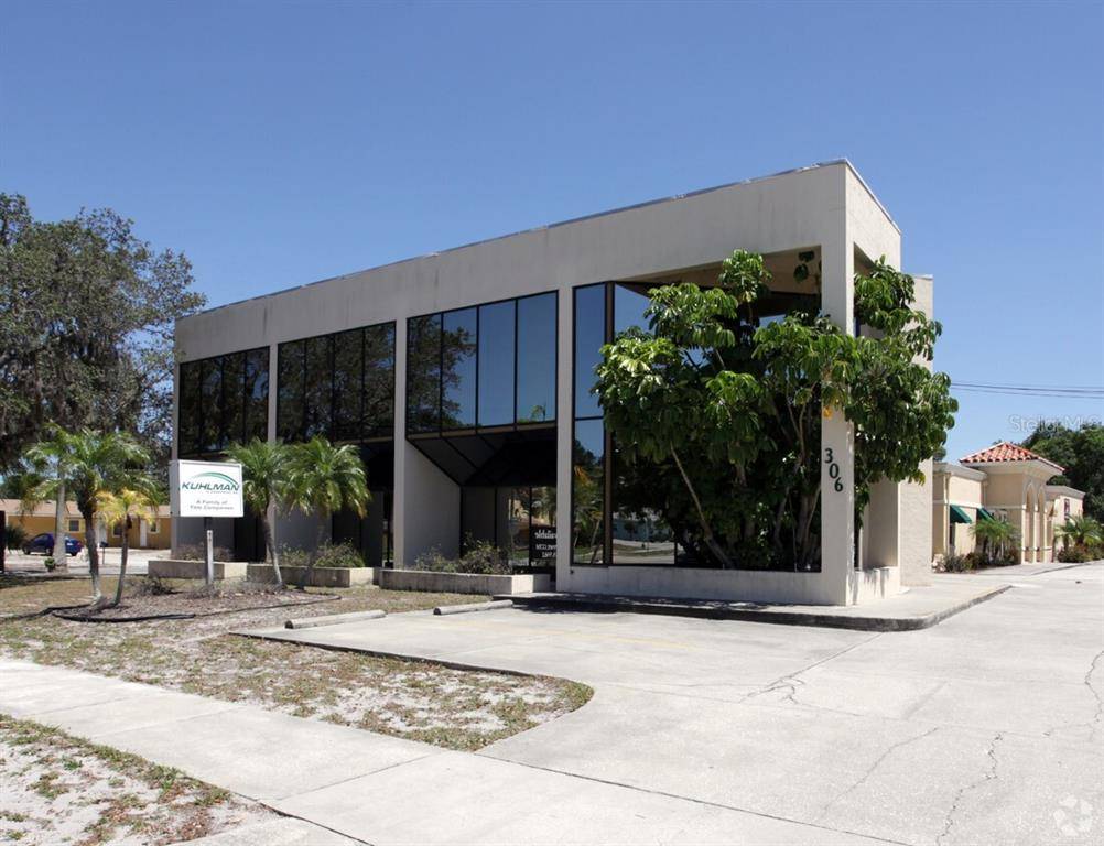 306 WHITFIELD AVE, Sarasota, FL 34243