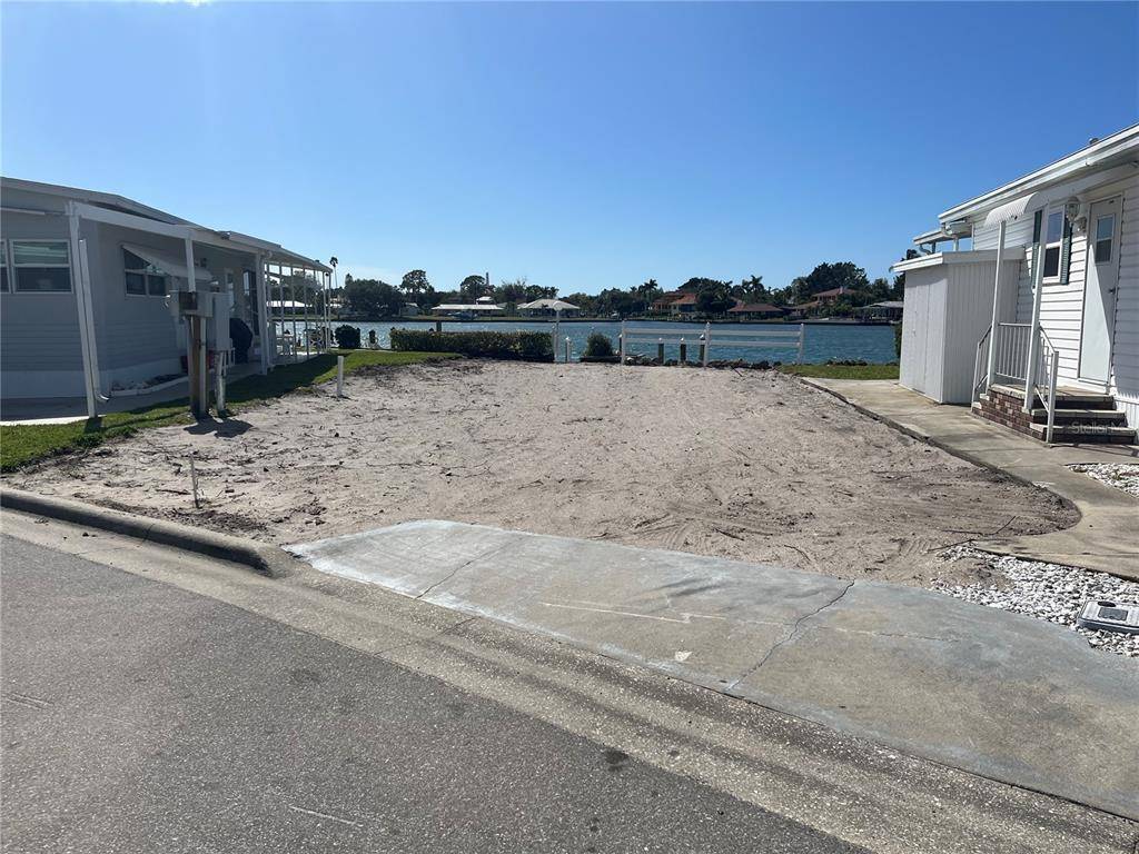 25 PORT DR, Venice, FL 34285