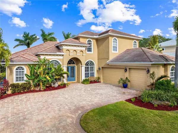 Sarasota, FL 34231,7351 PERIWINKLE DR