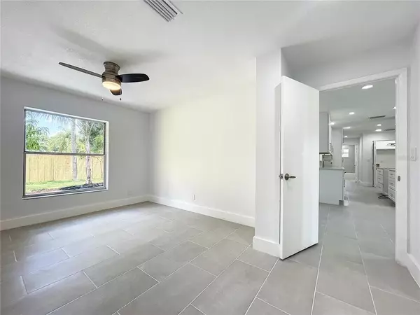 Sarasota, FL 34232,4421 SPAHN ST