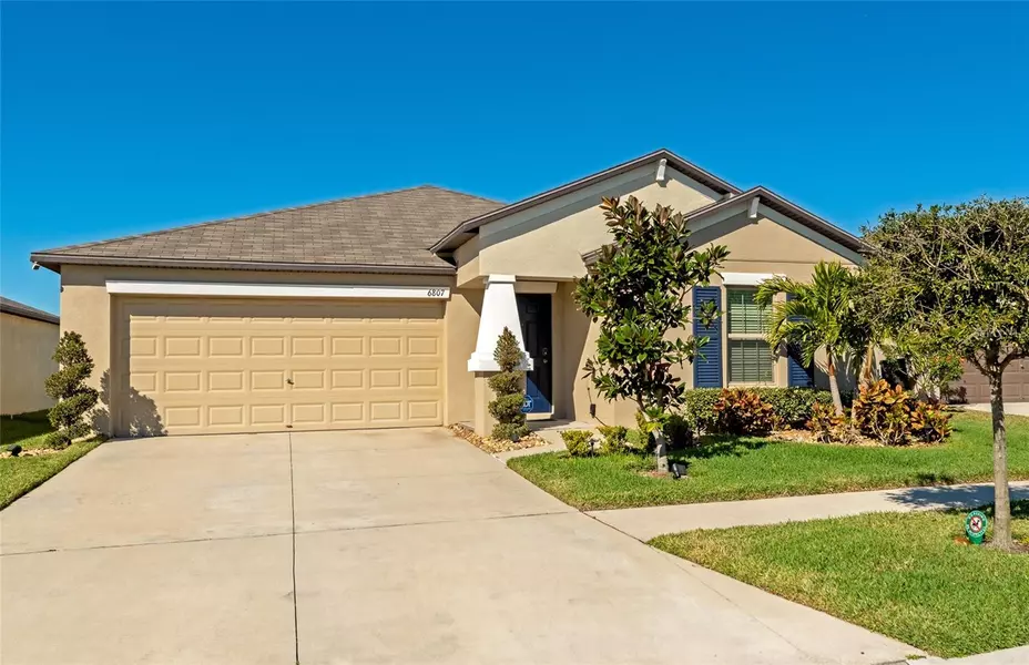 6807 KING CREEK DR, Sun City Center, FL 33573