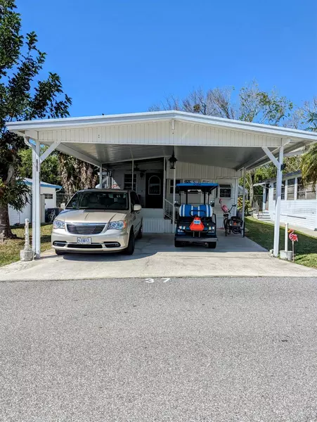 3275 26TH AVE E #37, Bradenton, FL 34208