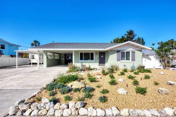 220 85TH ST, Holmes Beach, FL 34217