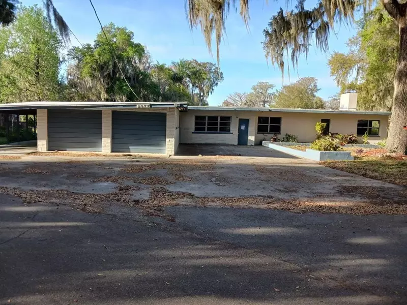 2377 CR 453, Lake Panasoffkee, FL 33538