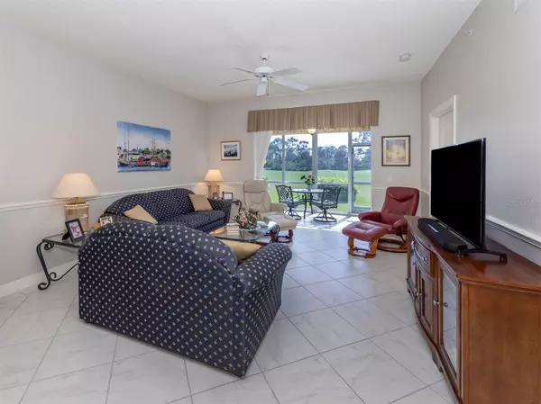 Sarasota, FL 34238,9621 CASTLE POINT DR #1015