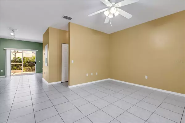 Bradenton, FL 34201,7608 PLANTATION CIR