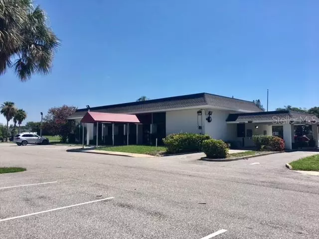 3201 N TAMIAMI TRL, Sarasota, FL 34234