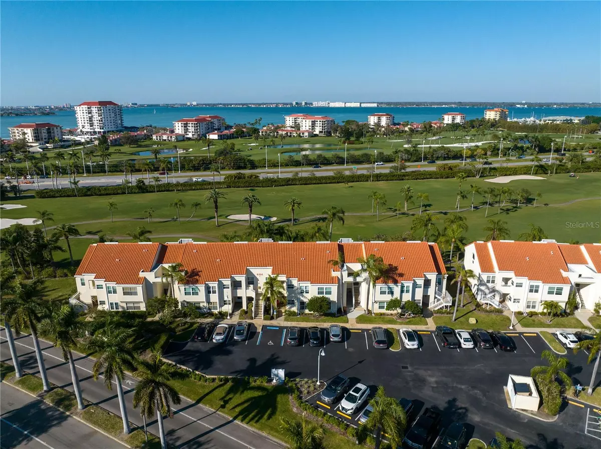 St Petersburg, FL 33715,6191 BAHIA DEL MAR BLVD #106