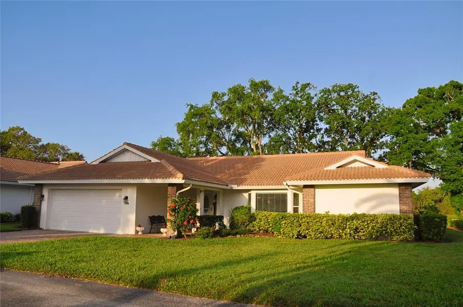 5616 GARDEN LAKES MAJESTIC, Bradenton, FL 34203