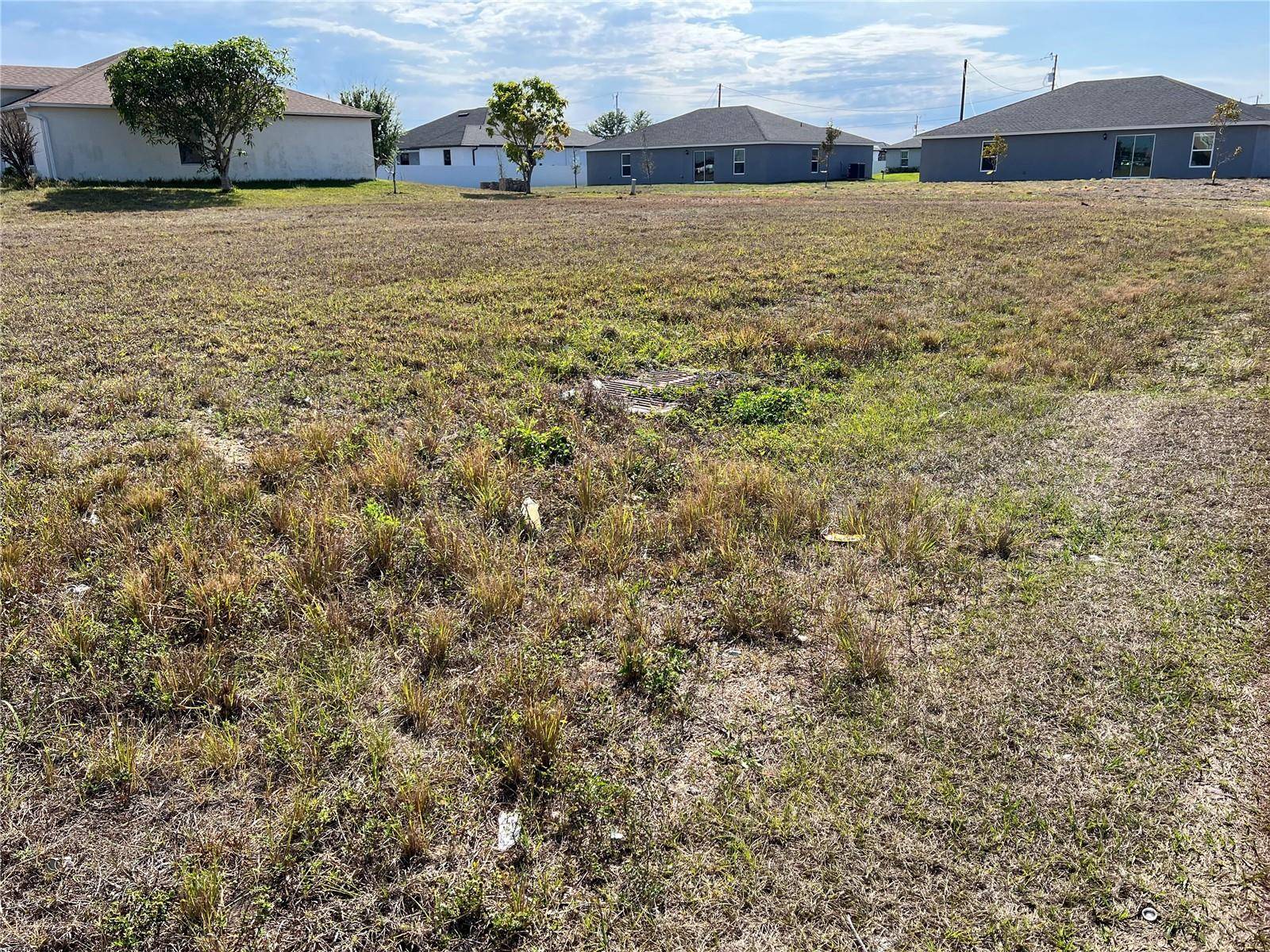 Cape Coral, FL 33909,642 NE 7TH PL