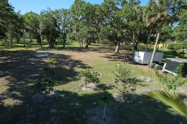 Palmetto, FL 34221,7704 91ST ST E