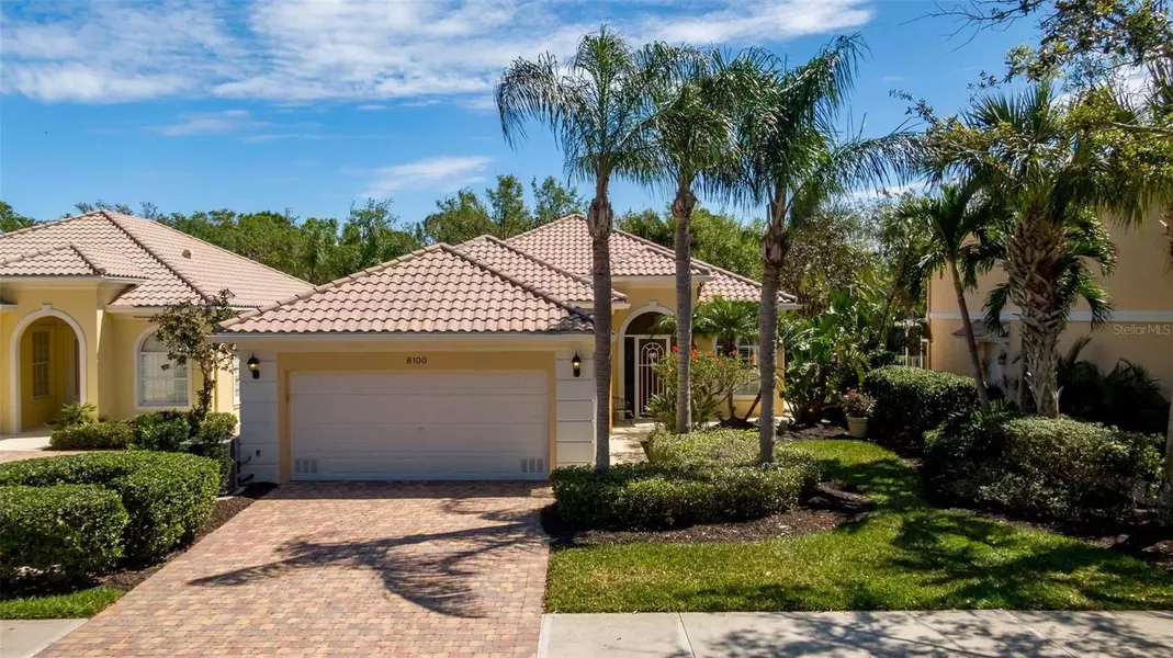 8100 CARDENA LN, Sarasota, FL 34238