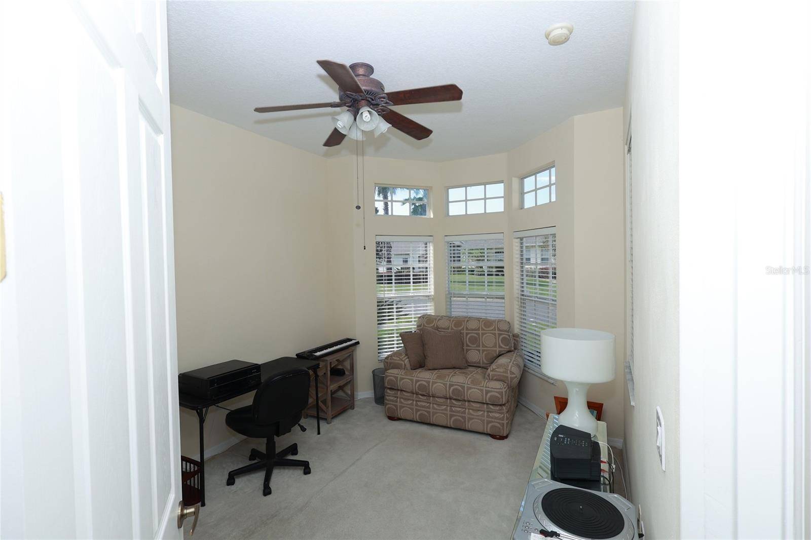 Davenport, FL 33837,255 ROYAL PALM DR