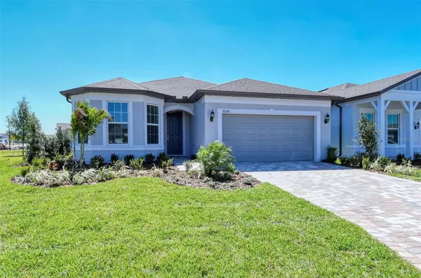 8545 COASTAL PALMS GLN, Parrish, FL 34219