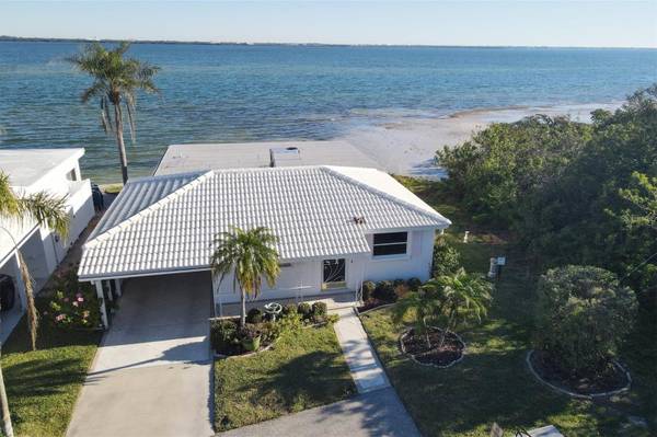 948 SPANISH DR S, Longboat Key, FL 34228