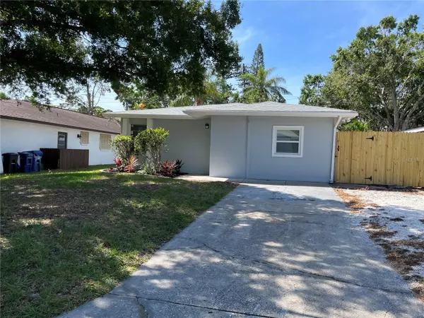 3128 CAMPBELL ST, Sarasota, FL 34231