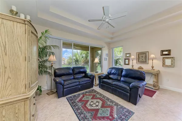 Bradenton, FL 34212,926 RIVER BASIN CT #202D