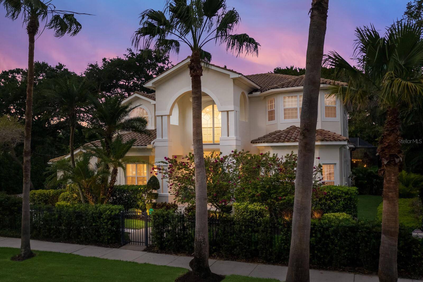 2131 MCCLELLAN Pkwy, Sarasota, FL 34239