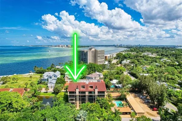 Sarasota, FL 34242,4900 OCEAN BLVD #401