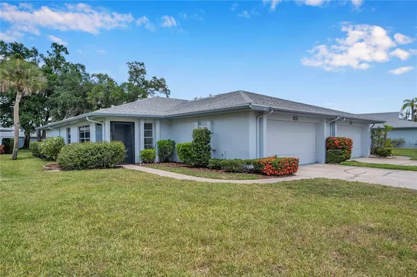 4225 CENTER GATE LN #13,  Sarasota,  FL 34233