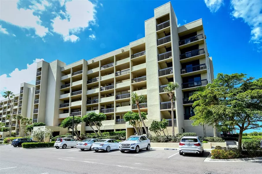 1145 GULF OF MEXICO DR #505, Longboat Key, FL 34228