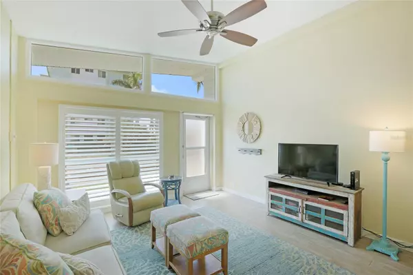 Sarasota, FL 34242,1129 SEASIDE DR #20