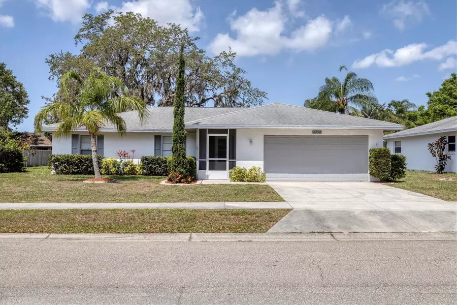 2458 E BURR OAK CT, Sarasota, FL 34232