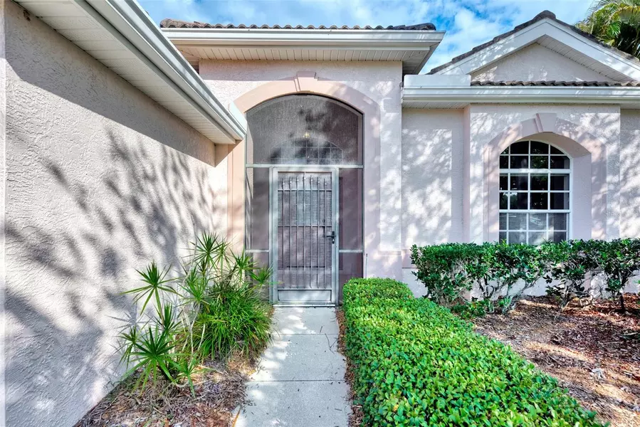 6819 WAGON WHEEL CIR, Sarasota, FL 34243