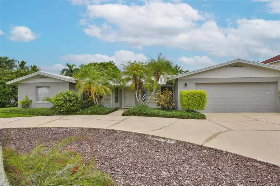 424 PHEASANT WAY, Sarasota, FL 34236