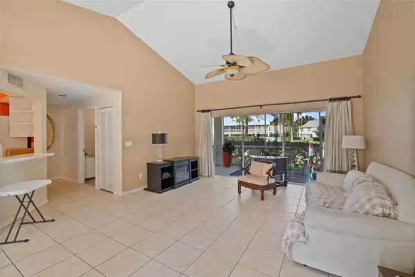 Bradenton, FL 34203,6633 PINEVIEW TER #6633