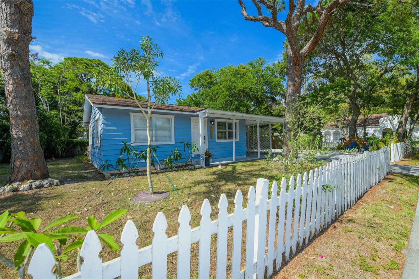 1389 19TH ST, Sarasota, FL 34234