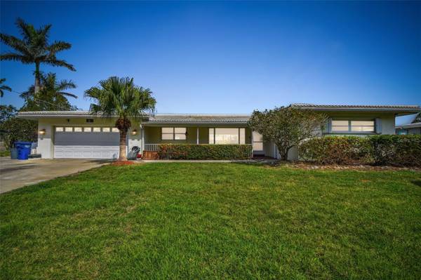 5311 PALMETTO POINT DR, Palmetto, FL 34221