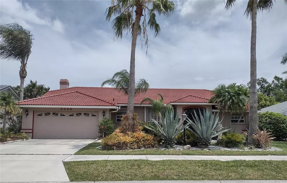 5848 SANDY POINTE DR, Sarasota, FL 34233