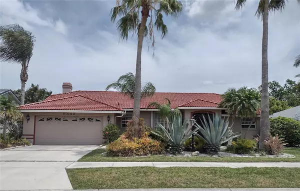 5848 SANDY POINTE DR, Sarasota, FL 34233