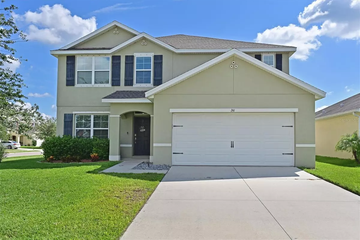 Bradenton, FL 34212,241 LONE DOVE LN