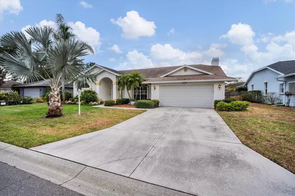 Sarasota, FL 34233,5639 COUNTRY WALK LN