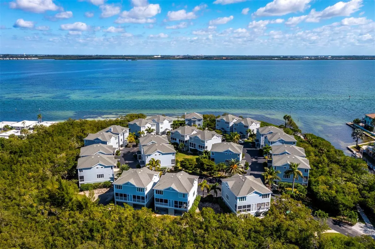 Longboat Key, FL 34228,804 EVERGREEN WAY