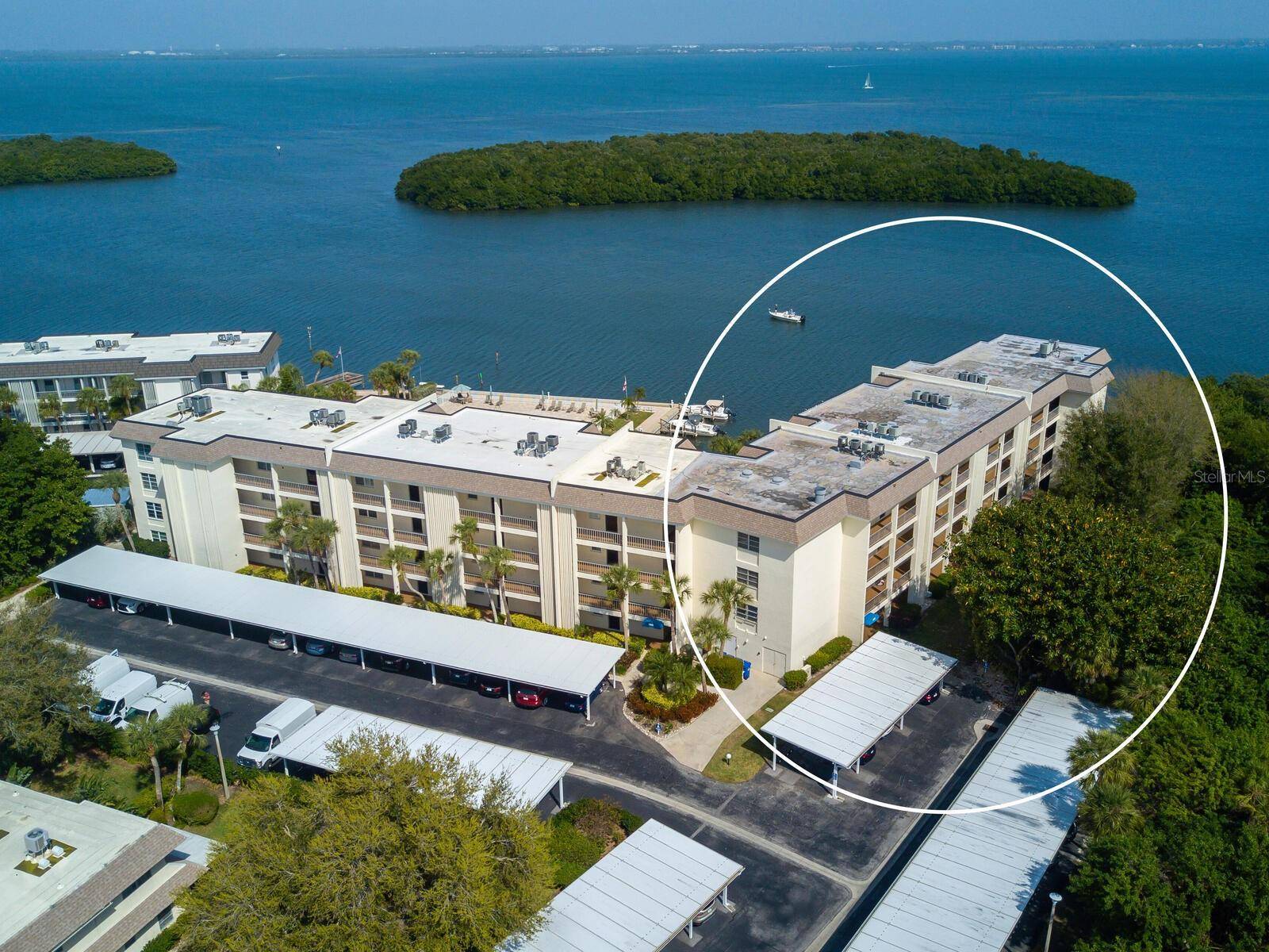 600 SUTTON PL #201, Longboat Key, FL 34228