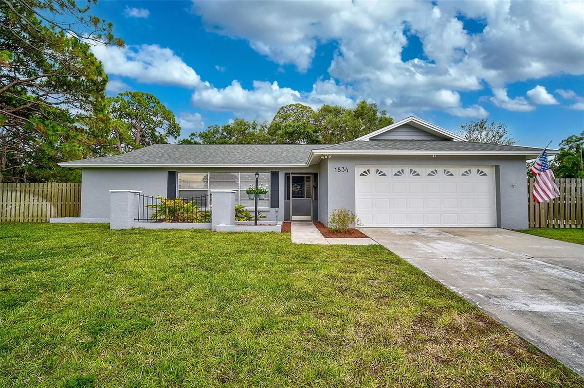 Sarasota, FL 34232,1834 WOODHAVEN CIR