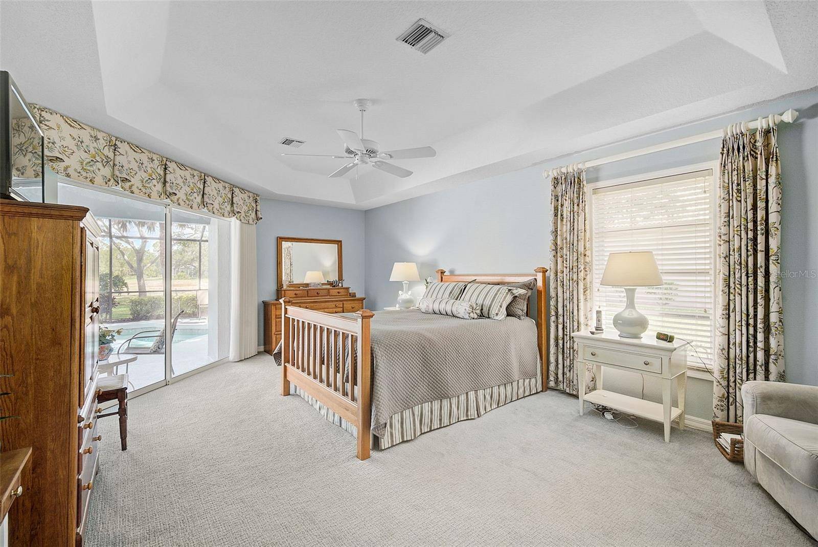1993 WHITE FEATHER LN Nokomis, FL 34275