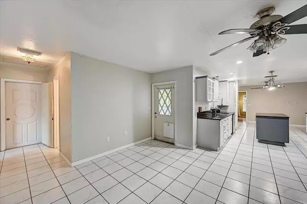 Sarasota, FL 34243,3803 IRONWOOD CT