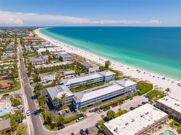 Holmes Beach, FL 34217,7000 GULF DR #214