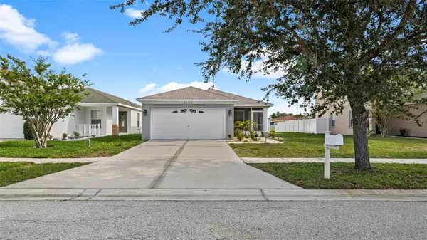 8160 CANTERBURY LAKE BLVD, Tampa, FL 33619