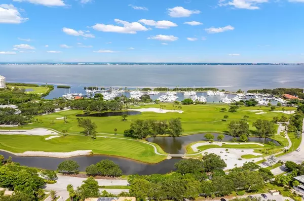 Longboat Key, FL 34228,2600 HARBOURSIDE DR #R-6