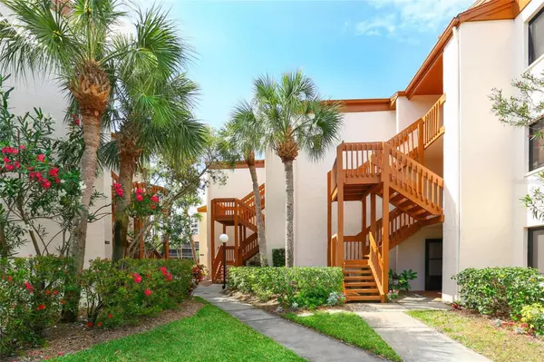 1600 COVE II PL #424, Sarasota, FL 34242