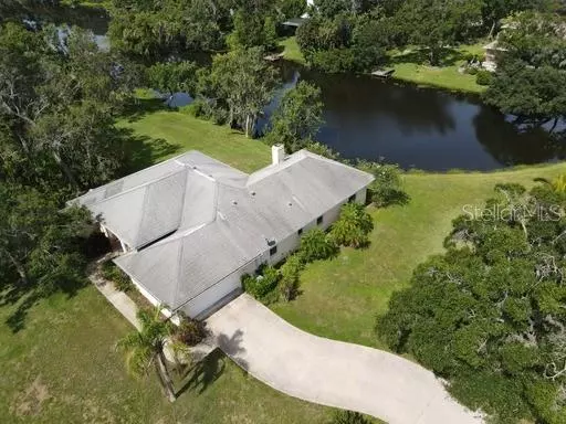 Sarasota, FL 34243,6034 RAVENWOOD DR