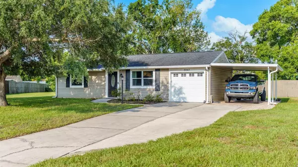 2243 LOCKWOOD MEADOWS ST, Sarasota, FL 34234