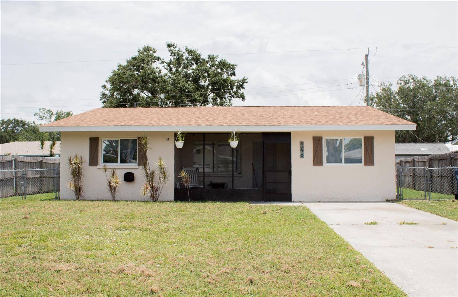 148 ALPINE CIR, Bradenton, FL 34208